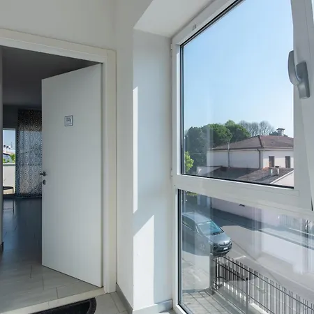 Casa Lucy 公寓 阿巴诺泰尔梅